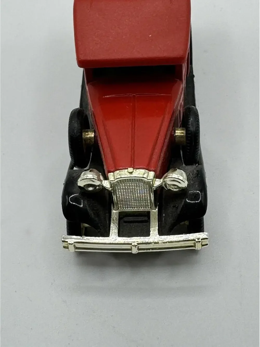Lledo Diecast Cars Days Gone Series Standard Oil Company Announcer Car